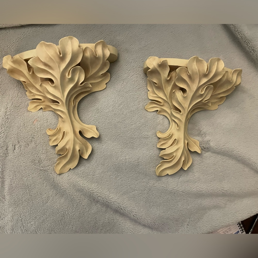 Decorative Ledges